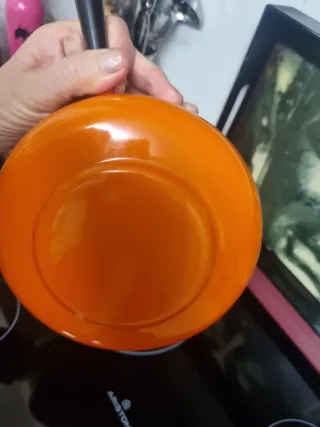 Cacerola de hierro fundido naranja