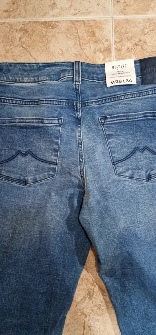 Jeans Mustang Crosby Slim W28 L34 Nuevos