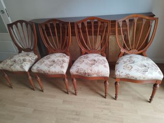 Conjunto 4 Sillas Salón tapizado y mullido nuevos