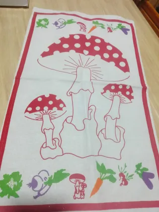 Paños de cocina con setas y pájaros