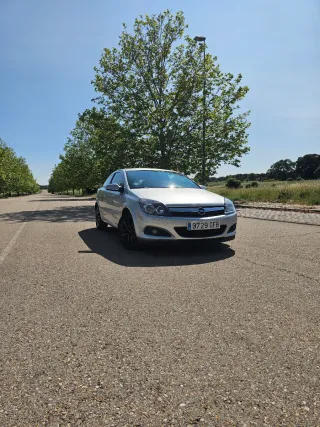 Opel Astra GTC 2008