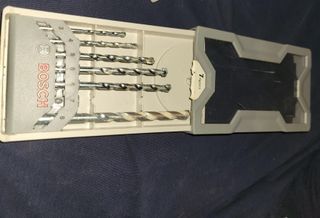 Juego de brocas y puntas Bosch