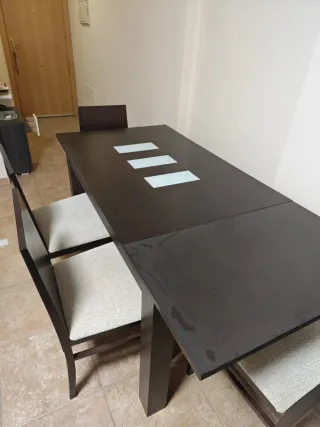 Mesa de comedor extensible madera y cristal