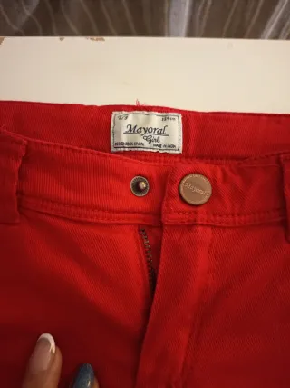 Pantalón niña t9 134cm  Mayoral rojo