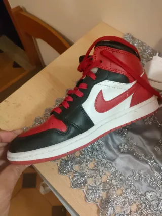 Scarpe Nike Air Jordan 1 Mid
