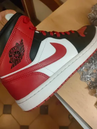 Scarpe Nike Air Jordan 1 Mid