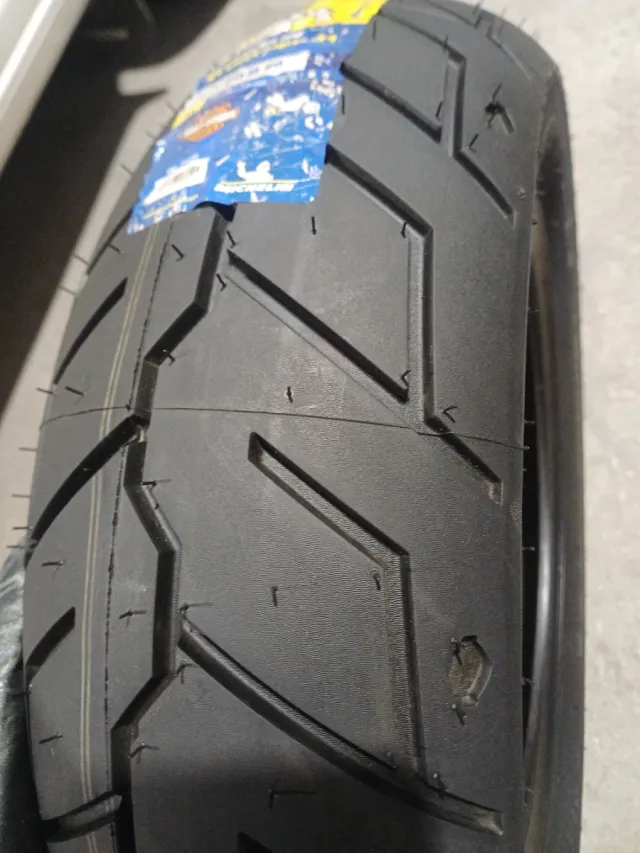 Michelin SCORCHER 31 180/70-16