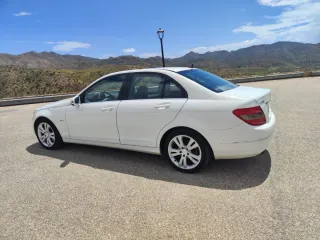 Mercedes-Benz Clase C 2010