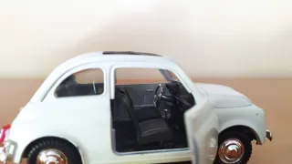 Modellino Auto Fiat 500 Bianco