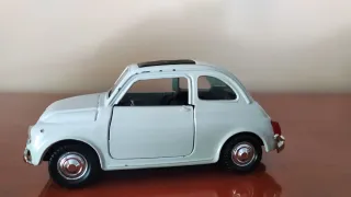 Modellino Auto Fiat 500 Bianco
