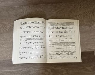 Libro Cómo tocar la batería y percusión