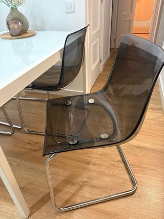 Conjunto de mesa extensible y sillas comedor