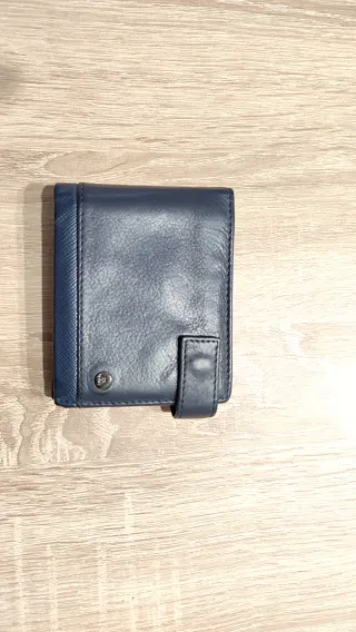 Billetera de piel para hombre