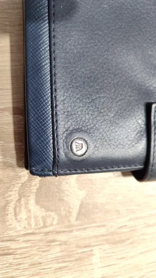 Billetera de piel para hombre