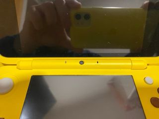 Consola Nintendo 2DS XL Pikachu