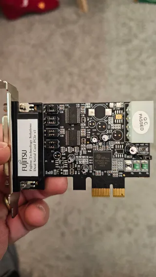 Placa PCI-E DB25 Fujitsu