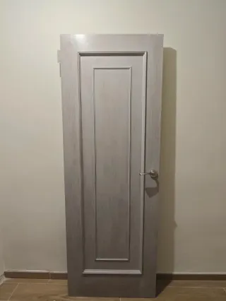 6 Puertas de Madera Abatibles