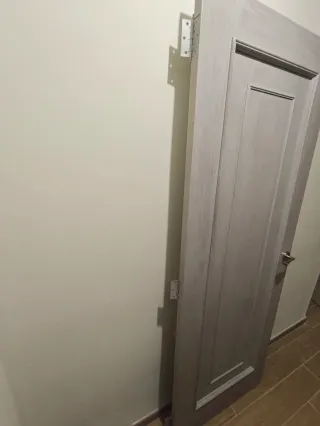 6 Puertas de Madera Abatibles