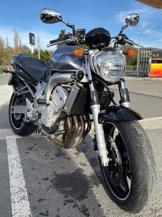 Yamaha FZ6