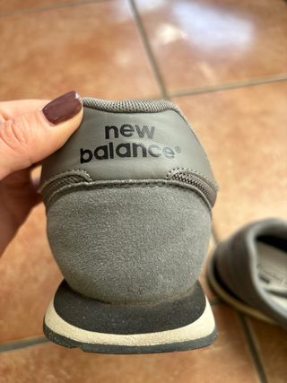 New Balance Scarpe Uomo Grigio Beige