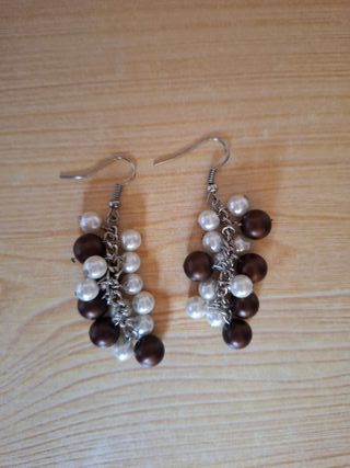 Pendientes largos perlas y filigrana