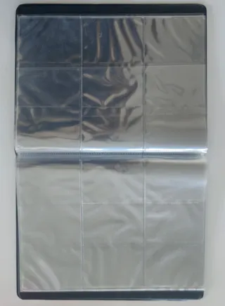 Raccoglitore Pokémon Ultra PRO 9 tasche