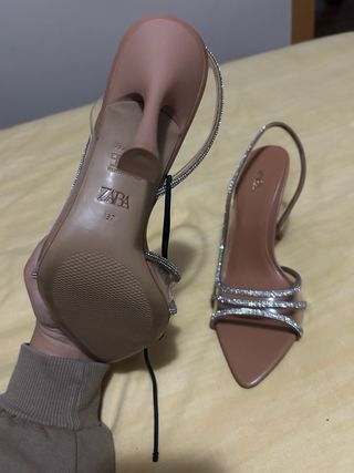 Tacones Zara Brillantes Marrones