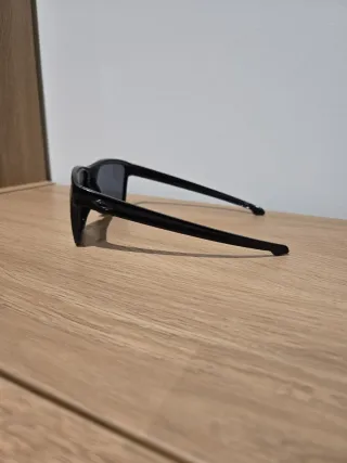 Gafas de Sol Oakley Sliver Negras Marrones