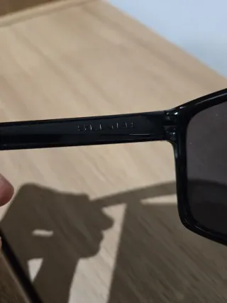 Gafas de Sol Oakley Sliver Negras Marrones