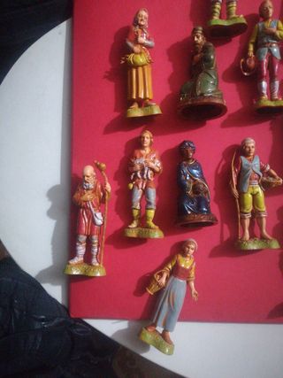 12 figuras belén landi italy