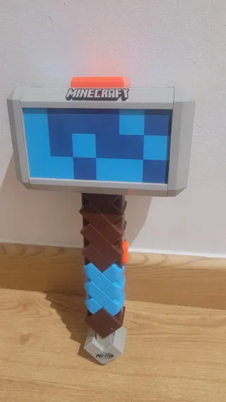 Nerf Minecraft Arco y Martillo