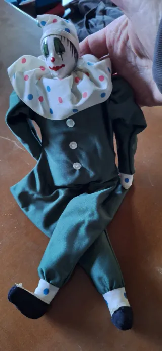 Pierrot clown in ceramica