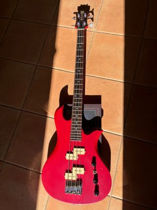 BC Rich 1983 Eagle NJ Bass Bajo Japan B.C. Rich