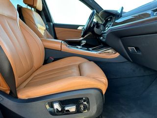 BMW X7 xDrive30d Pack M