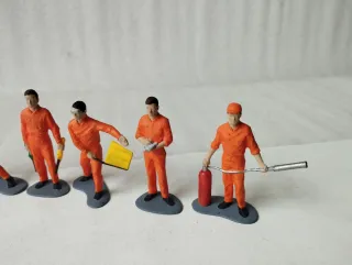 5 figuras pit box, pit lane, escala 1/32