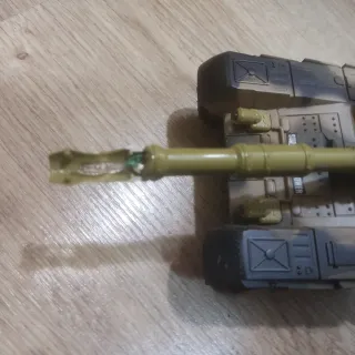 2 Tanques de Combate Teledirigidos + 2 Controles