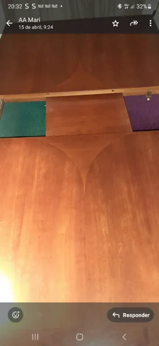 Mesa de comedor y 4 sillas