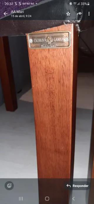 Mesa de comedor y 4 sillas