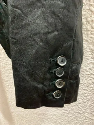 Cazadora Zara Woman cuero T36