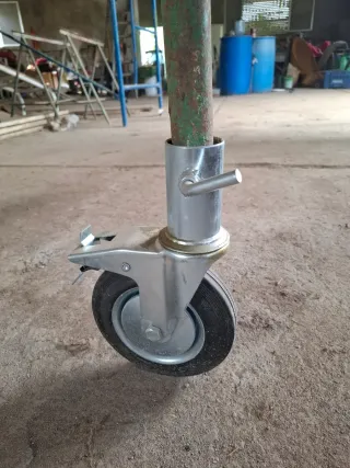 4 Ruedas para andamios