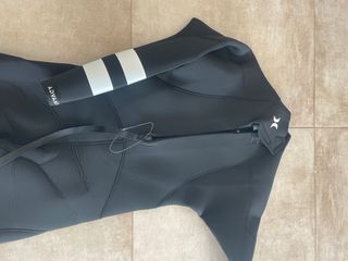 Neopreno surf Hurley niño 5/3 talla 12