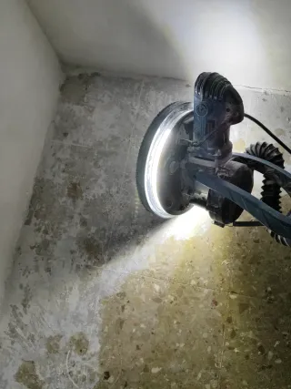 Lijadora Pared 800W Plegable