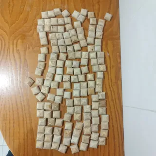 Azulejos de piedra travertino