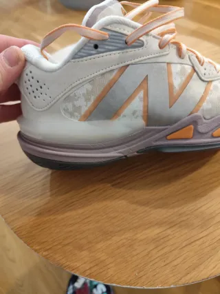 Zapatillas baloncesto  New Balance Hesi Low V2 Bei