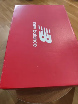 Zapatillas baloncesto  New Balance Hesi Low V2 Bei