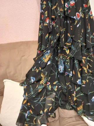 Vestido Maje floral volantes corte delantero