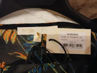 Vestido Maje floral volantes corte delantero