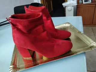 Botines ante suaves talla 37.lote 2 pares