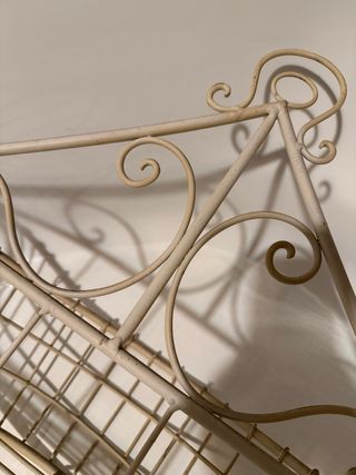 Portavasi in ferro battuto