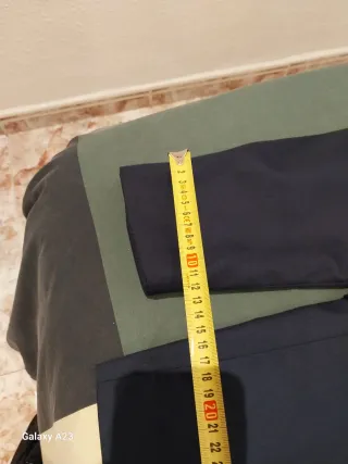 Traje de boda azul oscuro